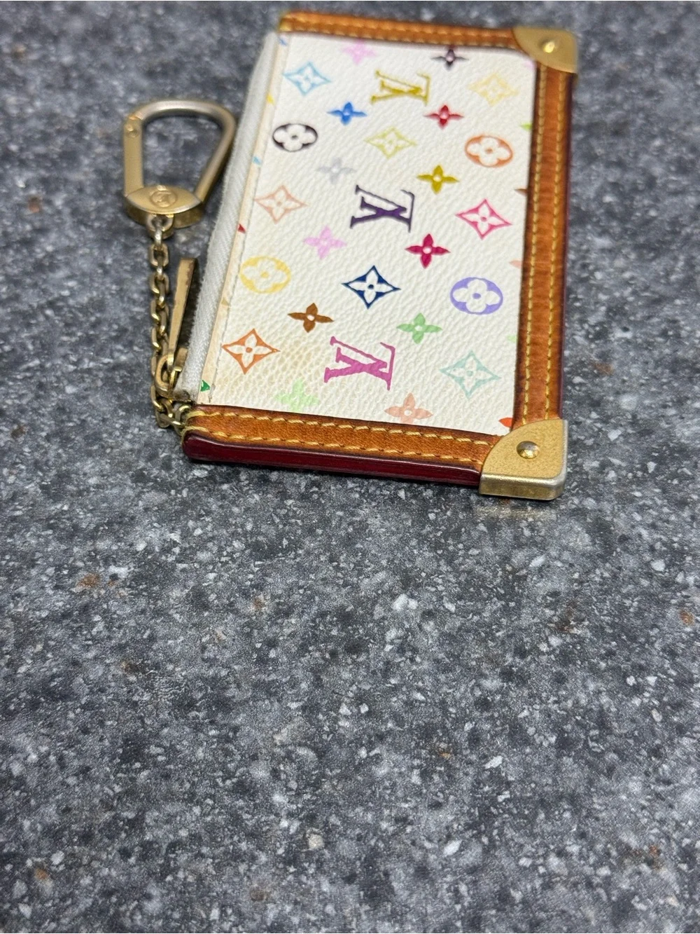 VTG Louis Vuitton X Takashi Murakami White Multicolor Key Cles Wallet M92655